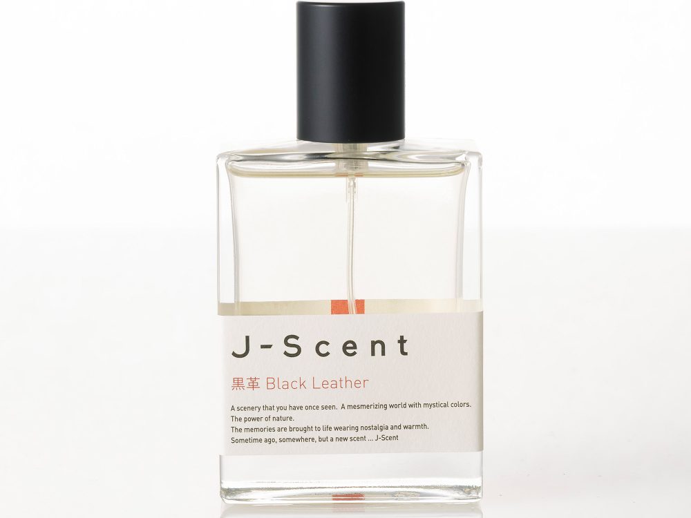 Black leather Jscent Perfume de autor